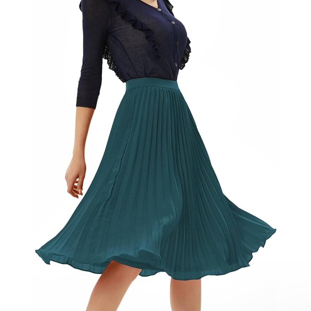 Elegant Teal Pleated Skirt